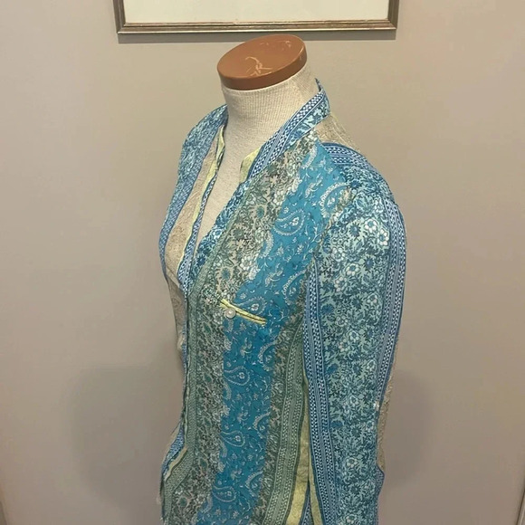 NWT!! KUT From The Cloth - Jasmine Chiffon Button-Up Shirt - Blue/Green - XS - Picture 7 of 8